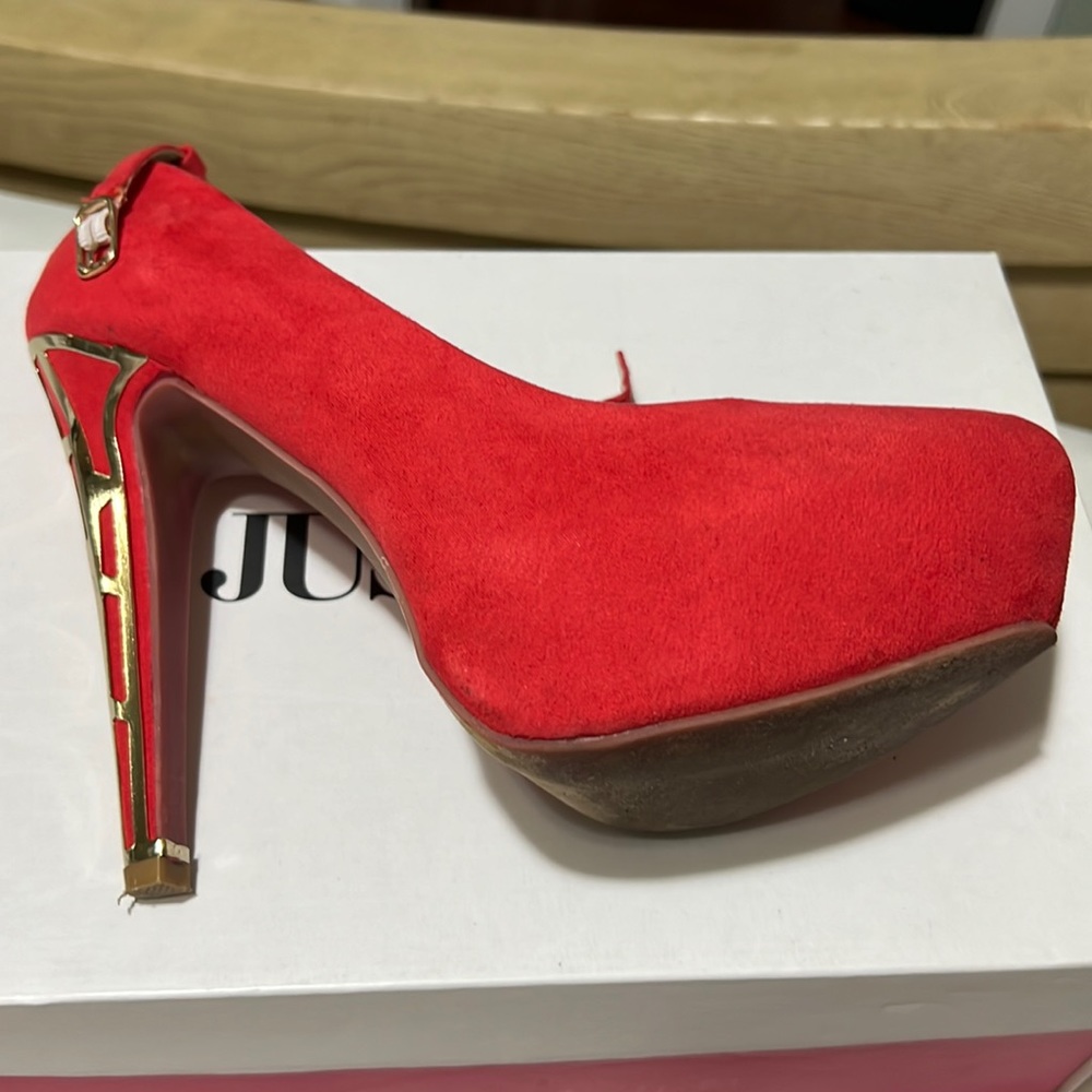 Dressy shoes